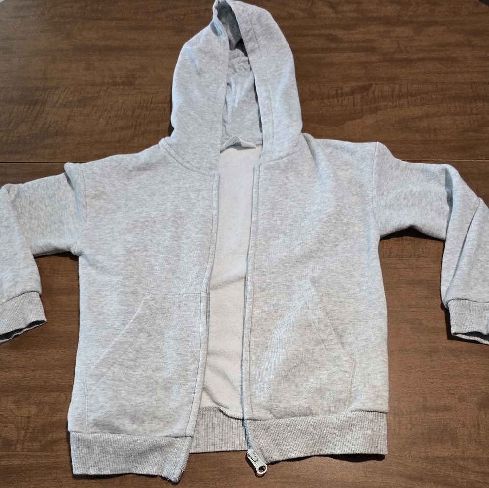 H&M Gray Kids Hoodie Size 6/7 US Girls